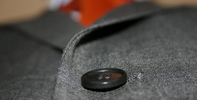 suit_detail